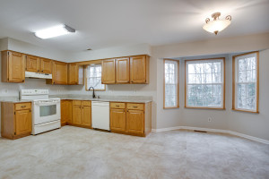 3655 Wessex Ln Huntingtown MD-large-008-2-KitchenEating Area-1500x1000-72dpi