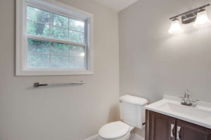 1917 Wooded Trace Rd Owings MD-small-026-14-Bathroom-666x444-72dpi