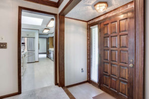 2123 Harbor Dr Annapolis MD-small-004-15-Entryway-666x444-72dpi