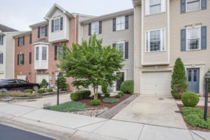 207 Tilden Way Edgewater MD-small-002-7-Exterior Front-666x444-72dpi