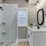 618 Charles Ave Deale MD 20751-small-018-036-Bathroom-666x444-72dpi