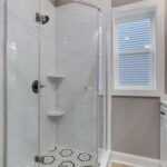 618 Charles Ave Deale MD 20751-small-019-024-Bathroom-334x500-72dpi