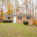 3568 Brookeside Dr Chesapeake-small-001-021-Exterior Front-666x445-72dpi