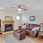 4162 Carroll Dr Edgewater MD-small-016-025-Family Room-666x445-72dpi