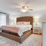 994 Miller Circle Crownsville-small-017-008-Owners Bedroom-666x445-72dpi