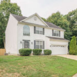 2715 Lois Ct Waldorf MD 20603-small-002-058-Exterior Front-666x445-72dpi