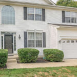 2715 Lois Ct Waldorf MD 20603-small-004-056-Entry Detail-666x445-72dpi