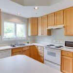 351 Southport Dr Edgewater MD-small-018-011-Kitchen-666x444-72dpi